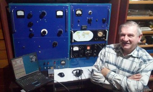 Gennadiy UX5XK at his radio station